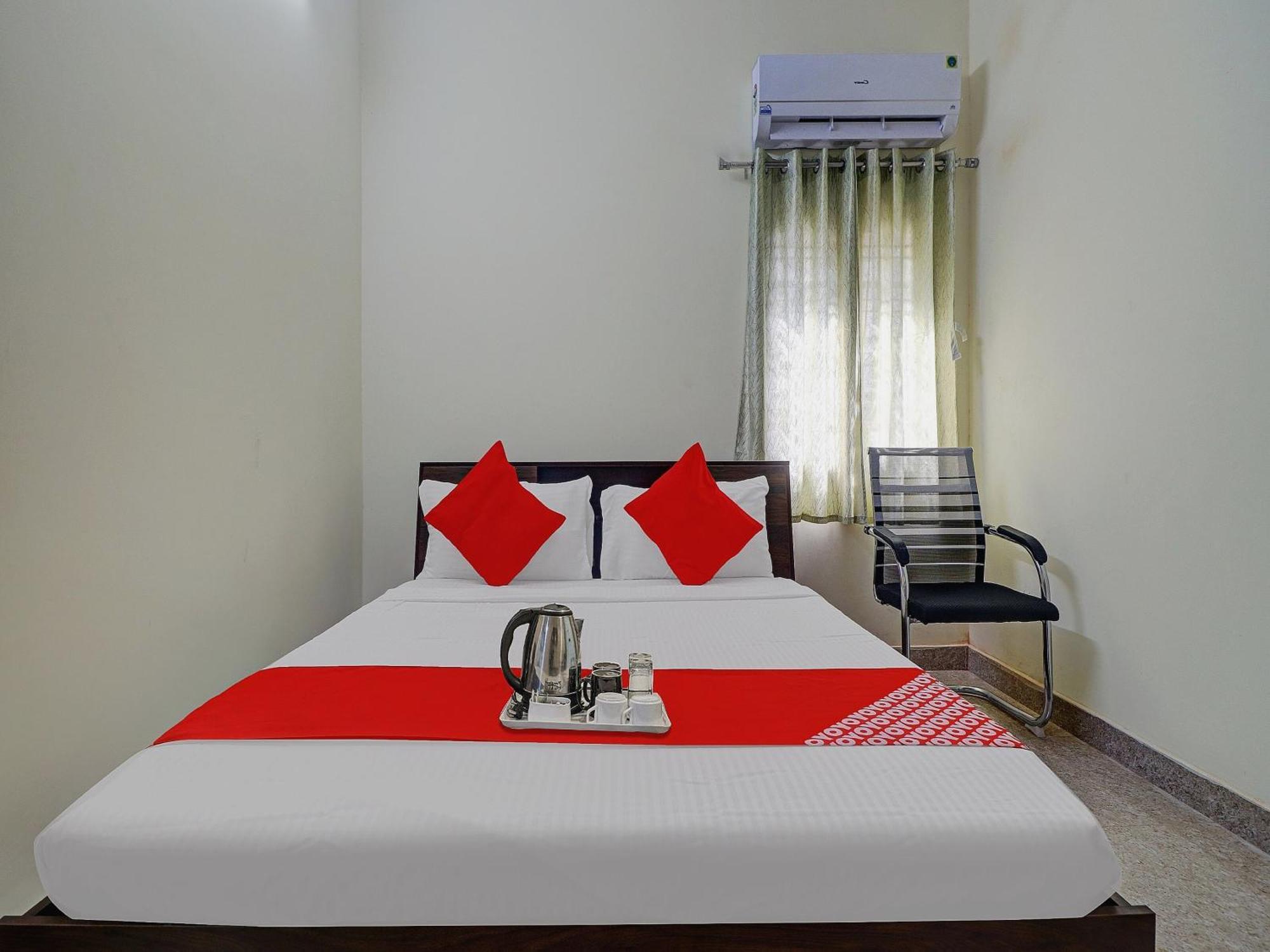 Hotel O S V Residency Kajaguda Near Gachibowli ไฮเดอราบัด ภายนอก รูปภาพ
